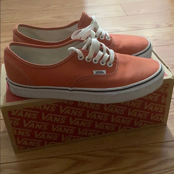 Vans Authenitcs - Picture 3 of 4